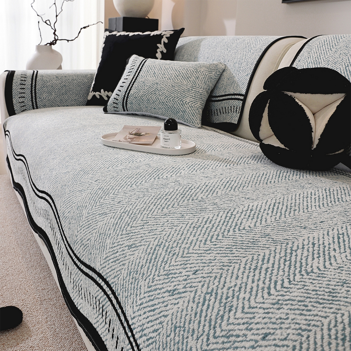 91家纺网 家纺一手货源 找家纺 共鸣沙发垫 2025新款雪尼尔异形波浪沙发垫 雪尼尔异形波浪蓝色