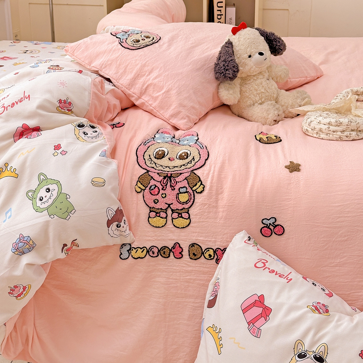 91家纺网 家纺一手货源 找家纺 （总）奈颜 2025新款爆款水洗云朵棉毛巾绣四件套