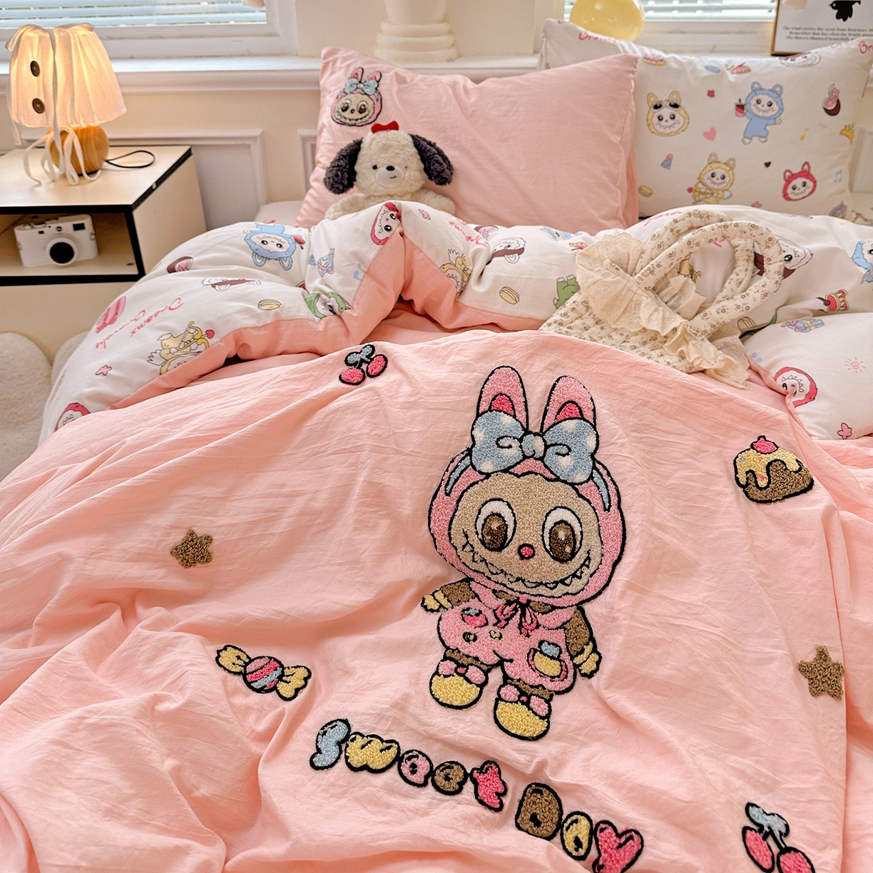 91家纺网 家纺一手货源 找家纺 （总）奈颜 2025新款爆款水洗云朵棉毛巾绣四件套