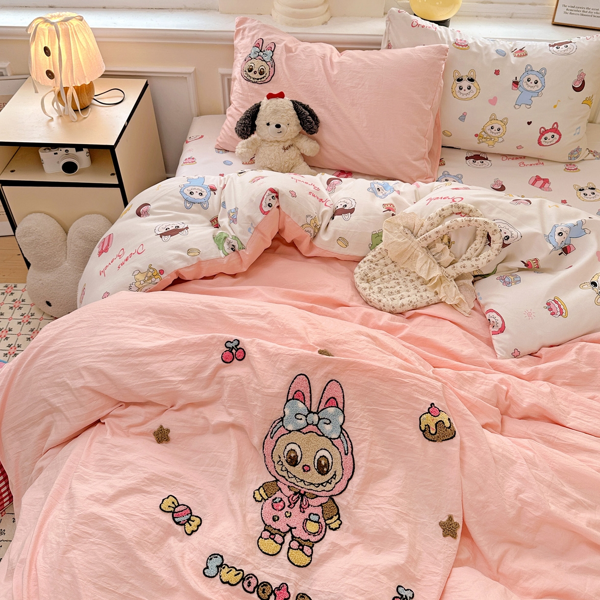 91家纺网 家纺一手货源 找家纺 （总）奈颜 2025新款爆款水洗云朵棉毛巾绣四件套