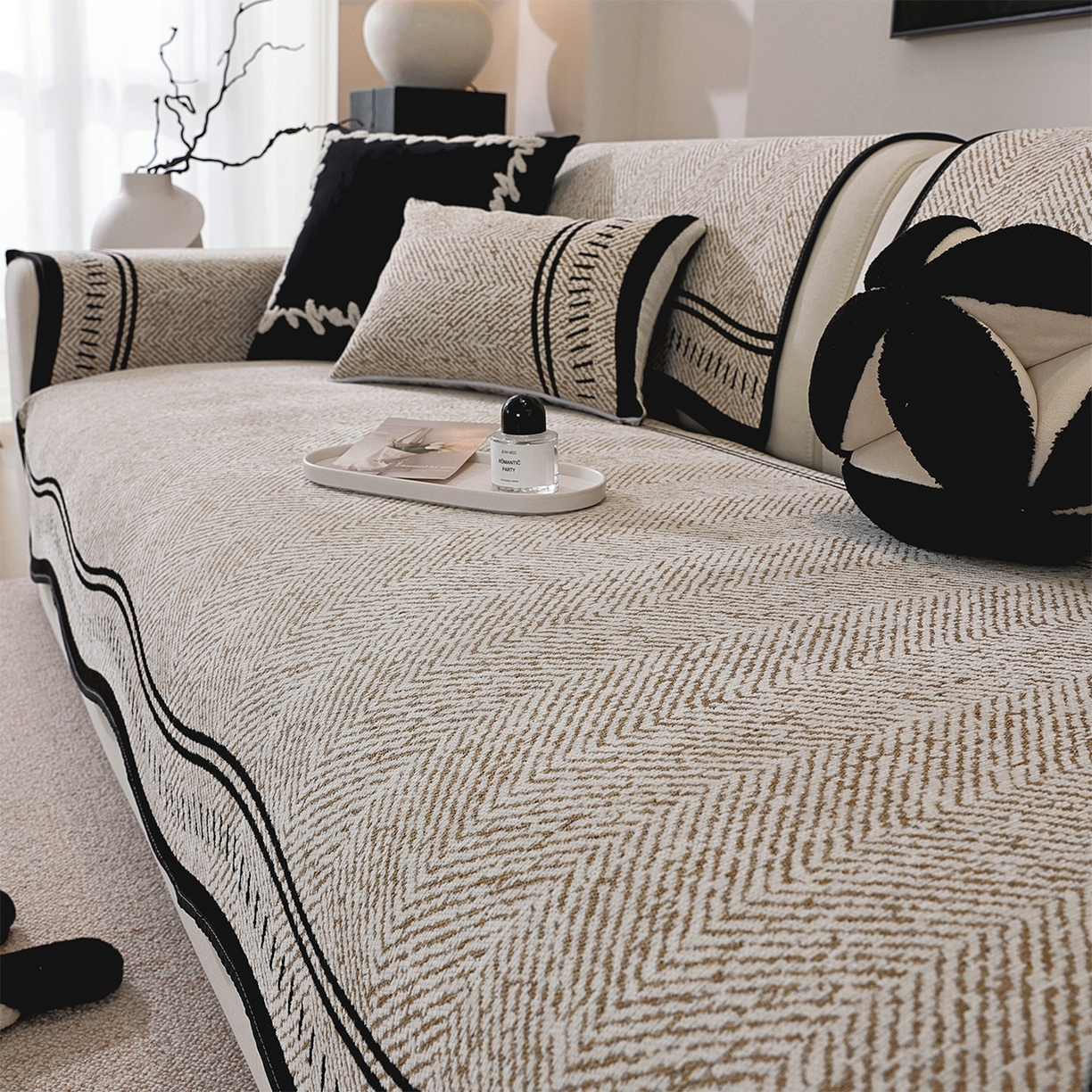 91家纺网 家纺一手货源 找家纺 共鸣沙发垫 2025新款雪尼尔异形波浪沙发垫 雪尼尔异形波浪咖色