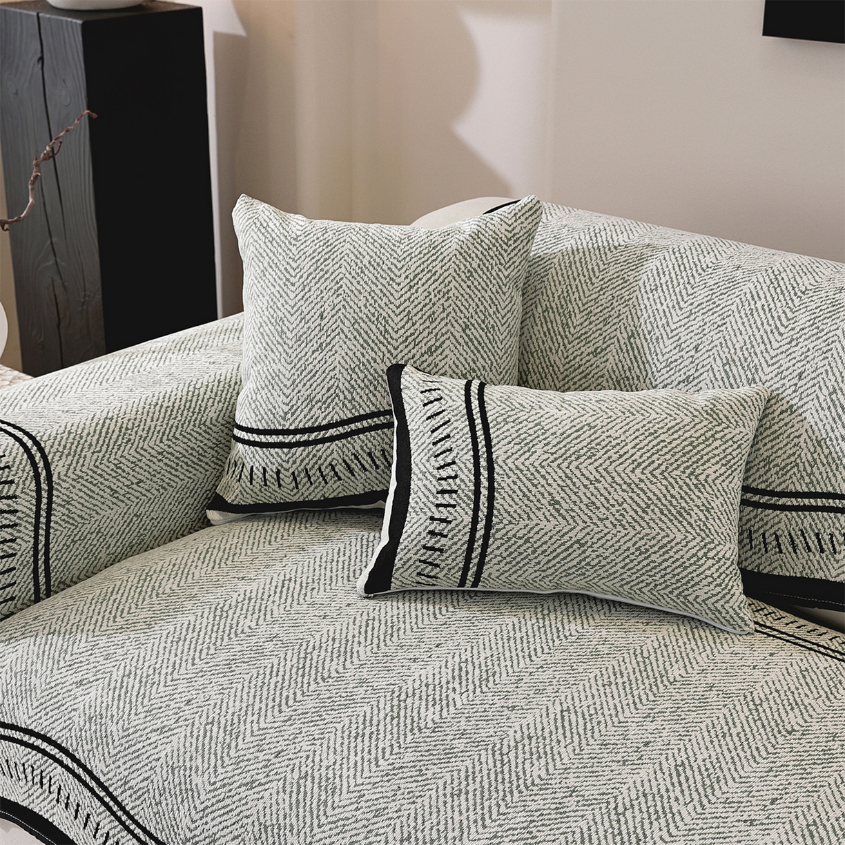 91家纺网 家纺一手货源 找家纺 共鸣沙发垫 2025新款雪尼尔异形波浪沙发垫 雪尼尔异形波浪绿色