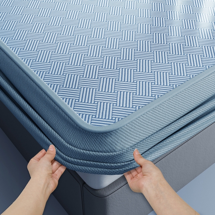 91家纺网 家纺一手货源 找家纺 小叮当家纺仓储工厂店 2025新款凉感三明治冰丝席凉席-芳华系列-床笠款-版本二 芳华床笠-方格纹（蓝）