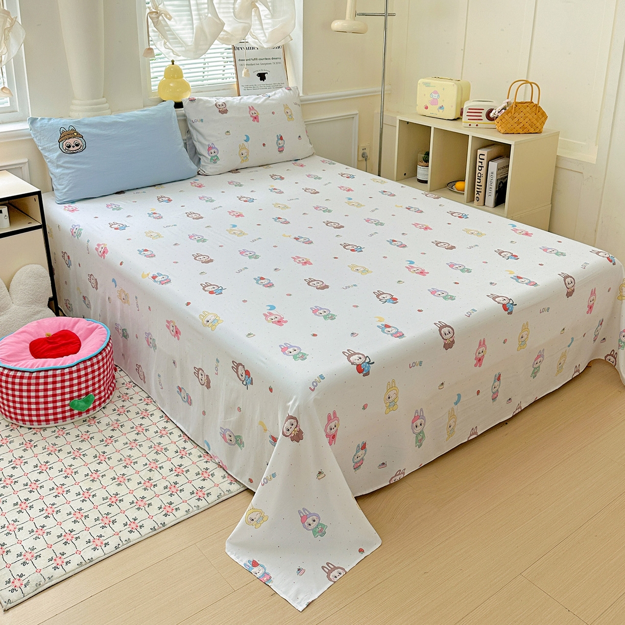 91家纺网 家纺一手货源 找家纺 奈颜 2025新款爆款水洗云朵棉毛巾绣四件套 调皮拉布-浅蓝