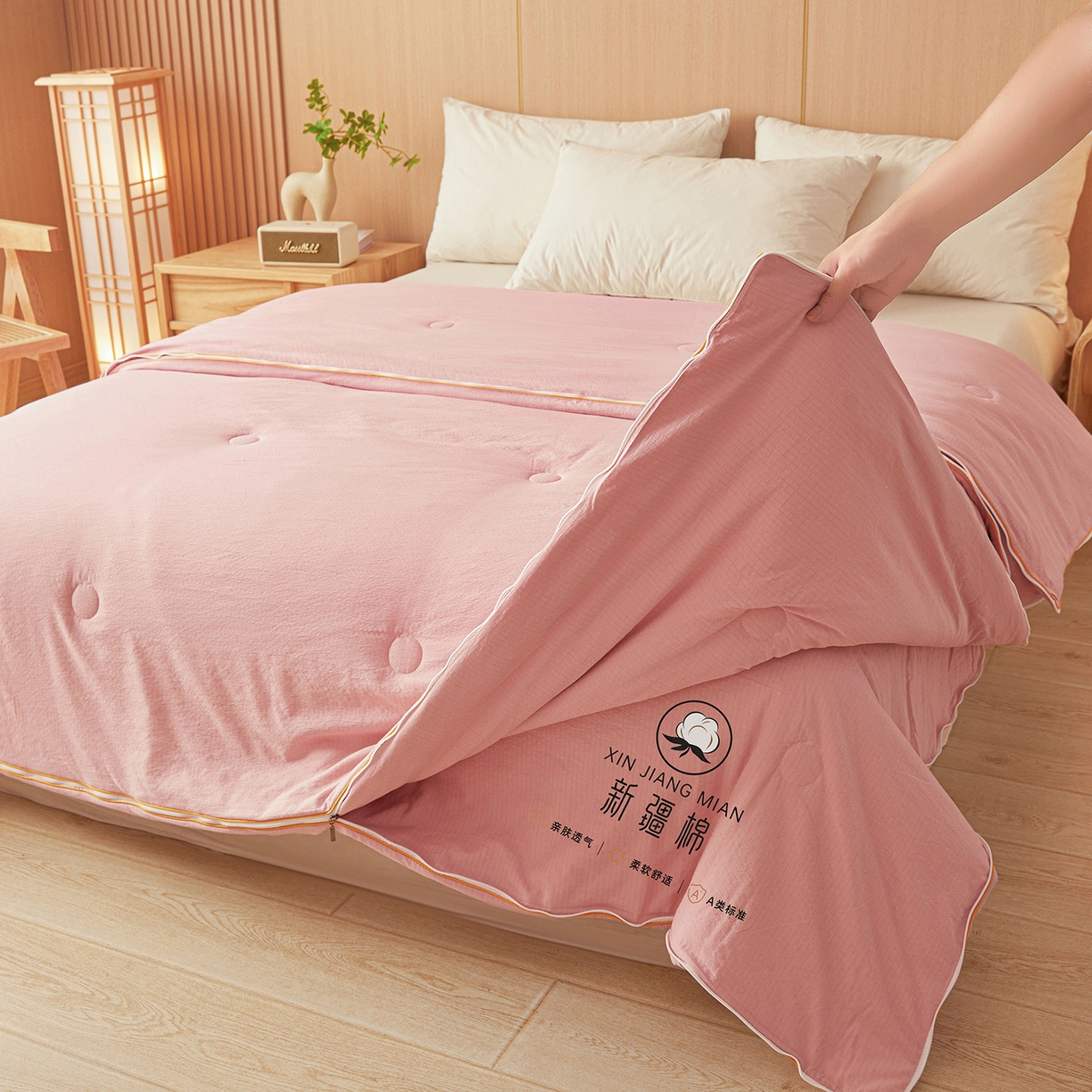 91家纺网 家纺一手货源 找家纺 逸居家纺 2025新款超软木棉100%新疆棉花被被子被芯包质检 粉色-100%新疆棉包质检