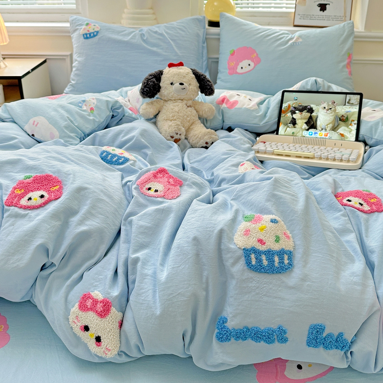 奈颜 2025新款爆款水洗云朵棉毛巾绣四件套 小美喵喵-浅蓝