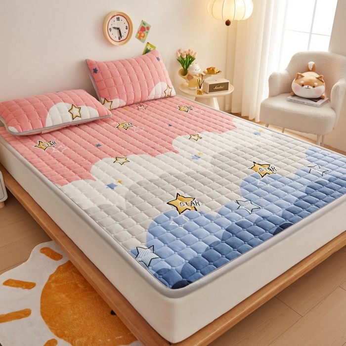 91家纺网 家纺一手货源 找家纺 奇丝雅 2025新款A类牛奶绒床褥床垫软垫家用学生宿舍上下铺寝室床护垫夹棉褥子-大床款单件 水纹星