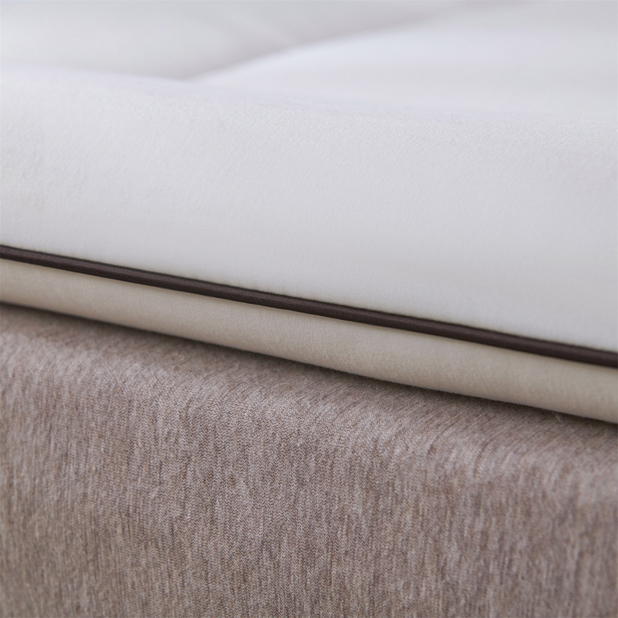 91家纺网 家纺一手货源 找家纺 （总）满圆红家纺 2025新款刺绣款A类51%新疆棉花床褥垫软垫棉絮垫子床褥垫子（提供买家秀）