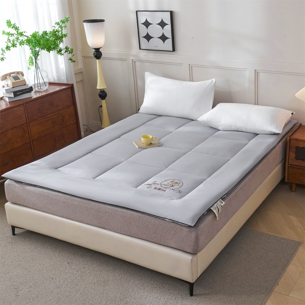 91家纺网 家纺一手货源 找家纺 满圆红家纺 2025新款刺绣款A类51%新疆棉花床褥垫软垫棉絮垫子床褥垫子（提供买家秀） 纯色-浅灰