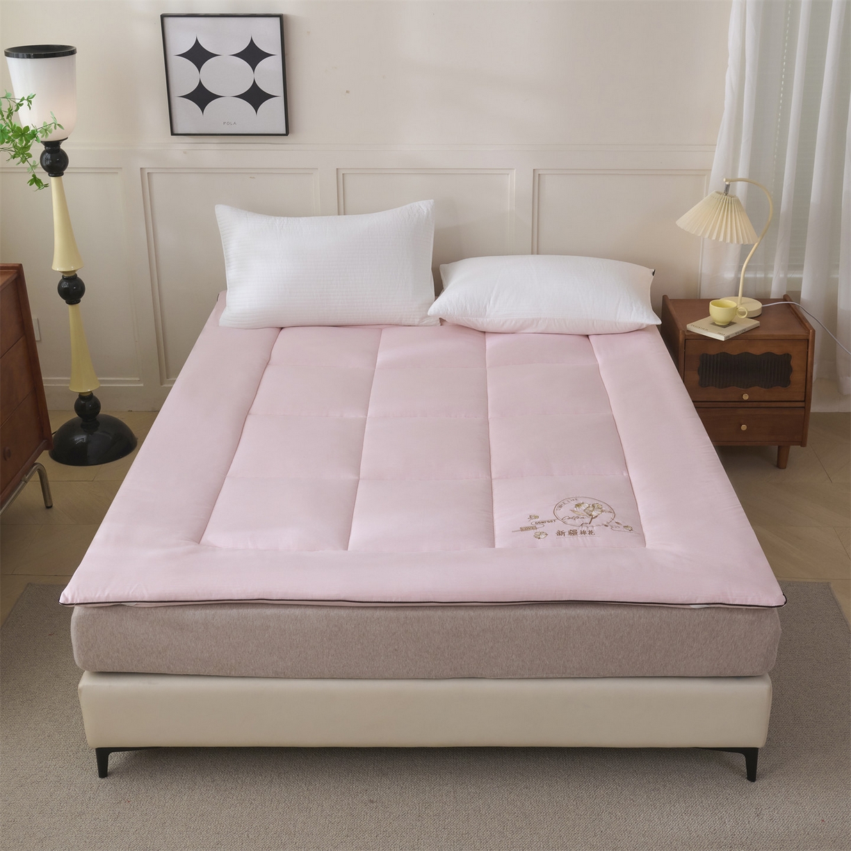 91家纺网 家纺一手货源 找家纺 （总）满圆红家纺 2025新款刺绣款A类51%新疆棉花床褥垫软垫棉絮垫子床褥垫子（提供买家秀）