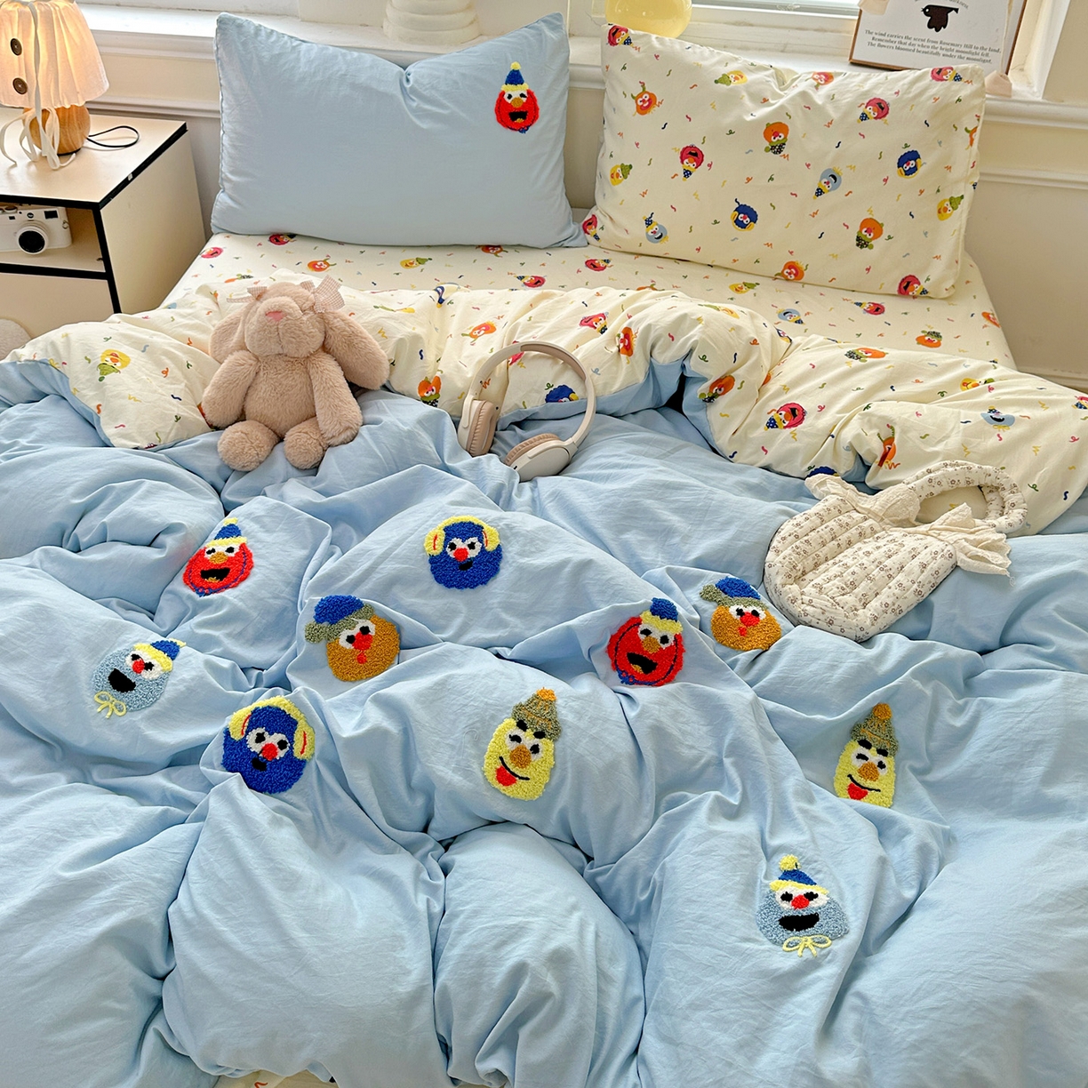 91家纺网 家纺一手货源 找家纺 奈颜 2025新款爆款水洗云朵棉毛巾绣四件套 芝麻派对