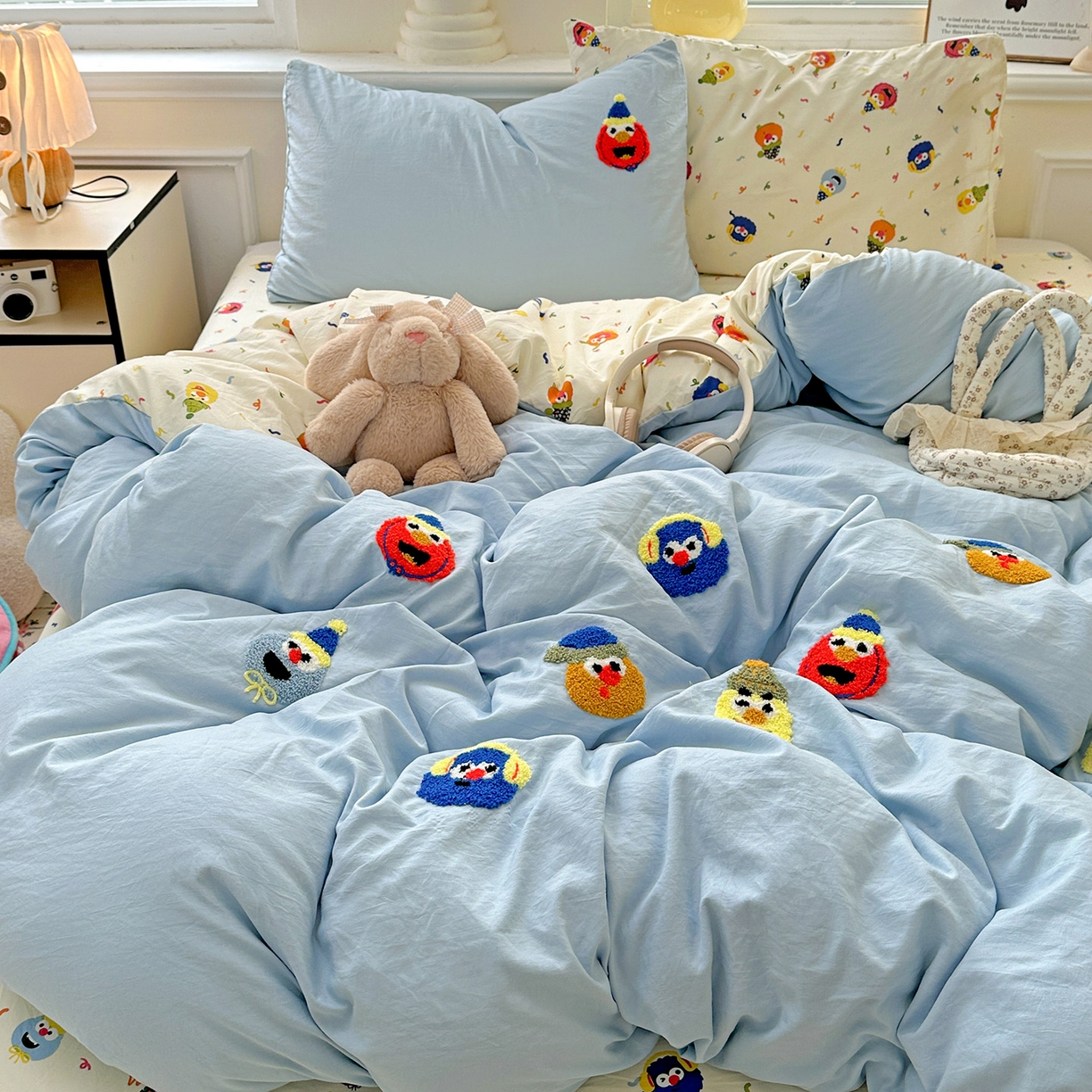 91家纺网 家纺一手货源 找家纺 奈颜 2025新款爆款水洗云朵棉毛巾绣四件套 芝麻派对