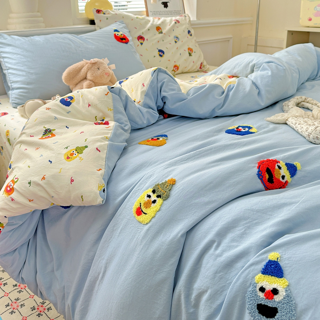 91家纺网 家纺一手货源 找家纺 奈颜 2025新款爆款水洗云朵棉毛巾绣四件套 芝麻派对