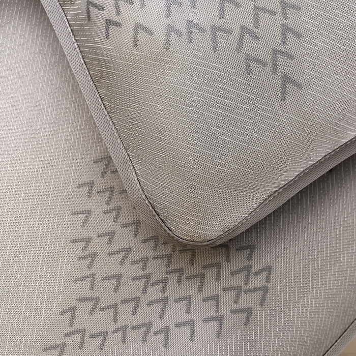 91家纺网 家纺一手货源 找家纺 小叮当家纺仓储工厂店 2025新款凉感三明治冰丝席凉席-芳华系列-床笠款-版本二 芳华床笠-字母B