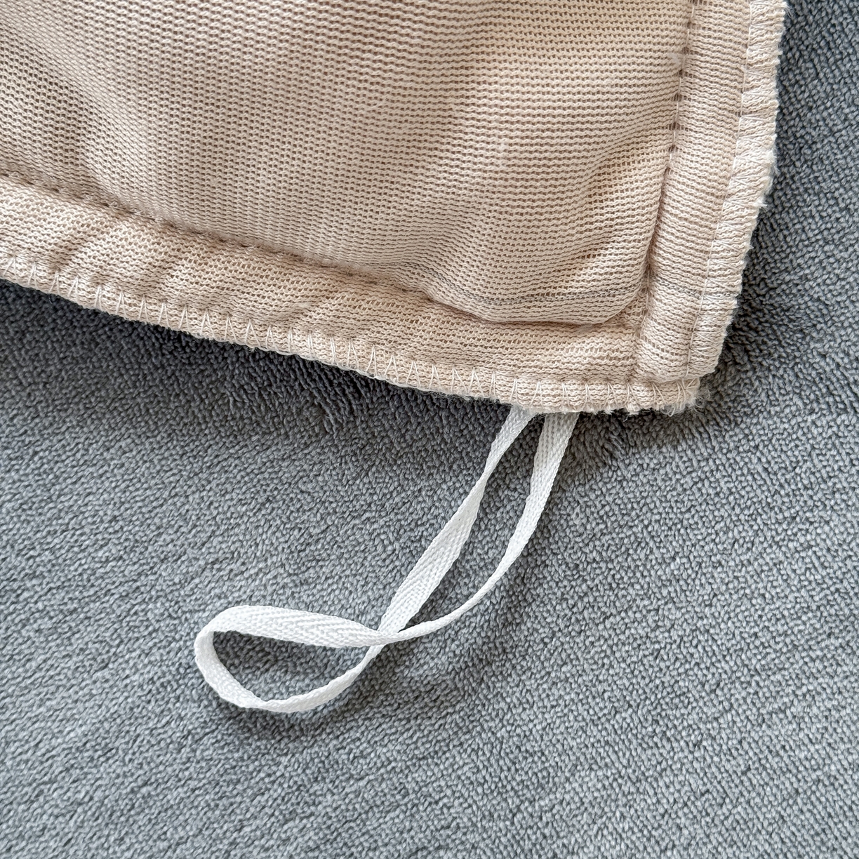 91家纺网 家纺一手货源 找家纺 KA家纺 2025新款冬雕花牛奶绒床裙款四件套-织梦系列 织梦卡其