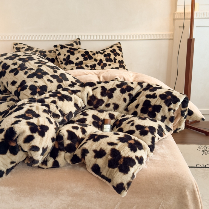 91家纺网 家纺一手货源 找家纺 （总）橘子家 2025新款轻奢兔绒高克重四件套