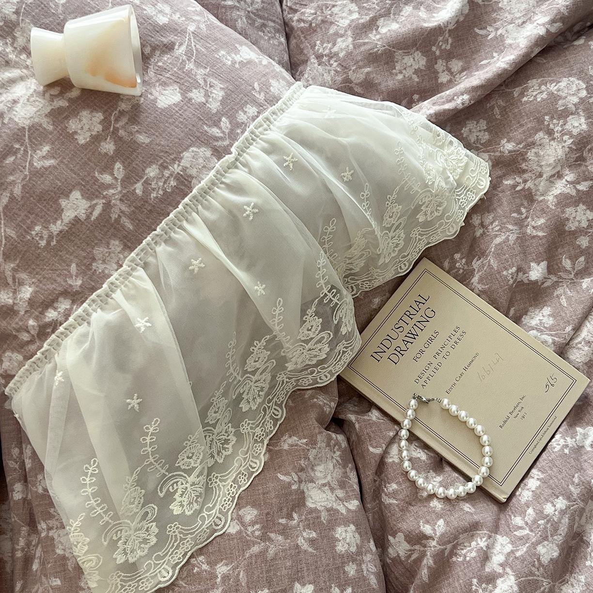 91家纺网 家纺一手货源 找家纺 吾欢心 2025新款高端定制法式复古双层蕾丝花边加厚水洗原麻四件套 玛格丽