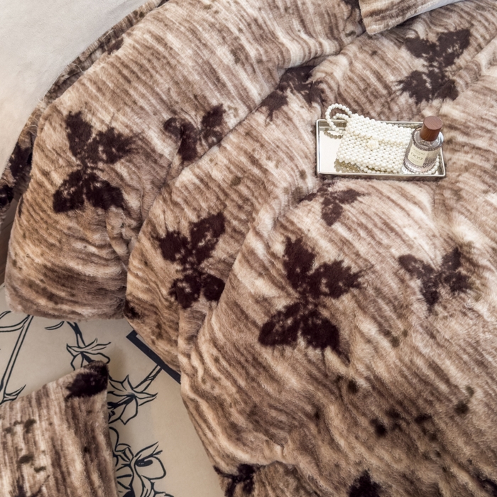 91家纺网 家纺一手货源 找家纺 橘子家 2025新款轻奢兔绒高克重四件套 华尔兹