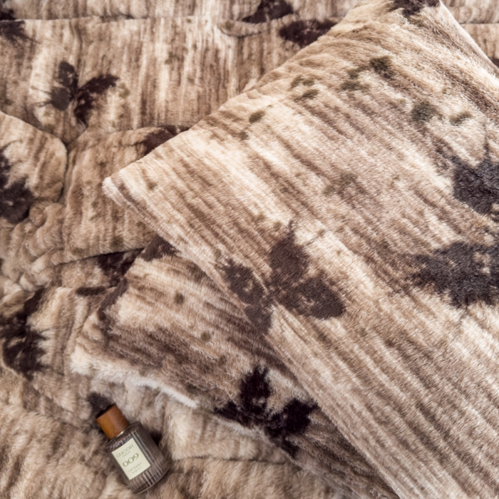 91家纺网 家纺一手货源 找家纺 橘子家 2025新款轻奢兔绒高克重四件套 华尔兹