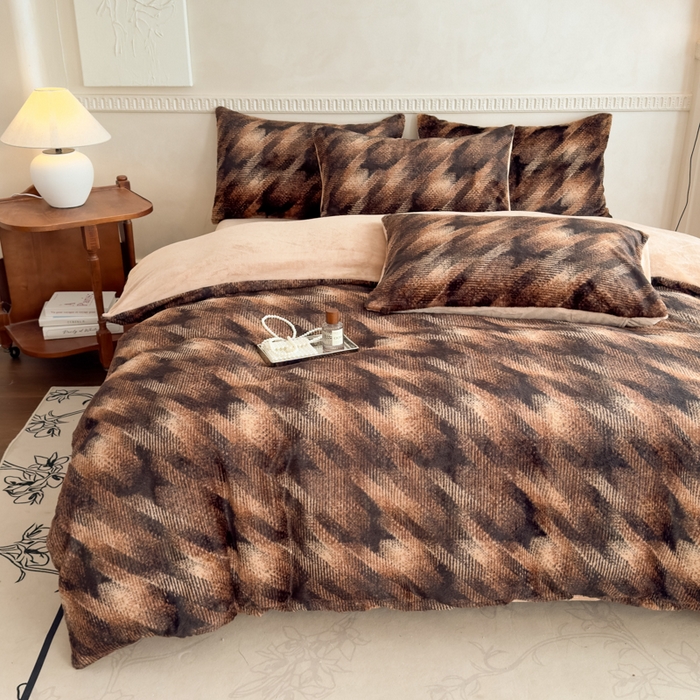 91家纺网 家纺一手货源 找家纺 橘子家 2025新款轻奢兔绒高克重四件套 简爱