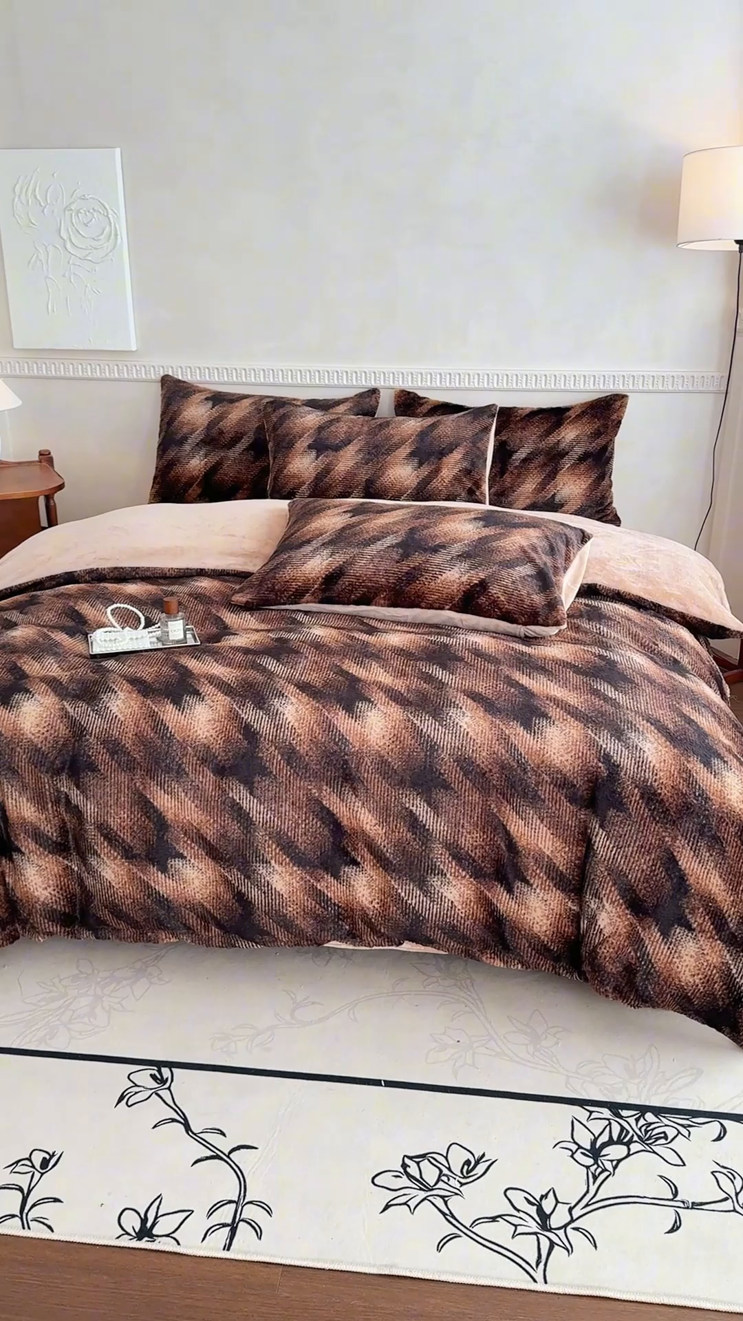 91家纺网 家纺一手货源 找家纺 橘子家 2025新款轻奢兔绒高克重四件套 简爱