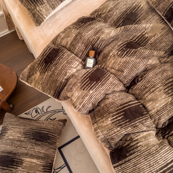 91家纺网 家纺一手货源 找家纺 橘子家 2025新款轻奢兔绒高克重四件套 锦瑟