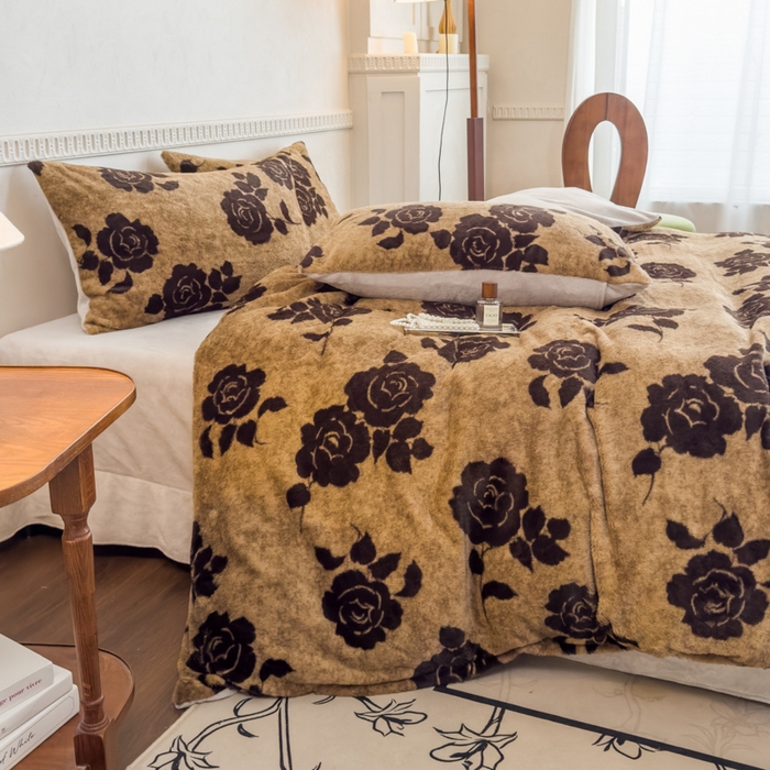 91家纺网 家纺一手货源 找家纺 橘子家 2025新款轻奢兔绒高克重四件套 玫瑰花