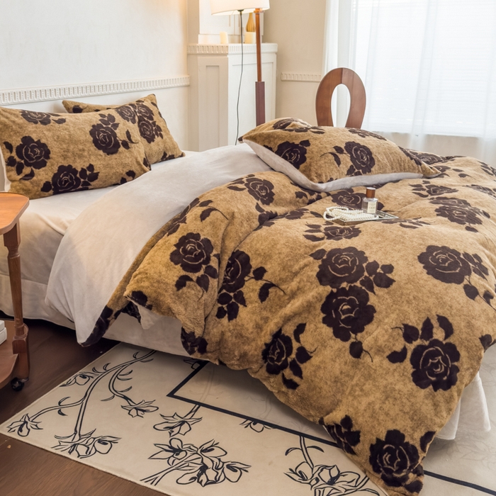 91家纺网 家纺一手货源 找家纺 橘子家 2025新款轻奢兔绒高克重四件套 玫瑰花