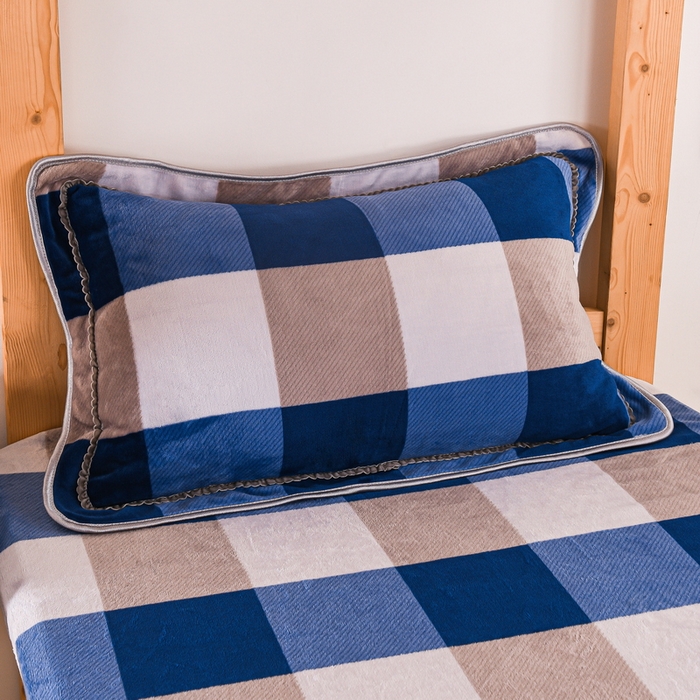 91家纺网 家纺一手货源 找家纺 （总）居尚2025直播爆款高克重印花牛奶绒法莱绒学生三件套 