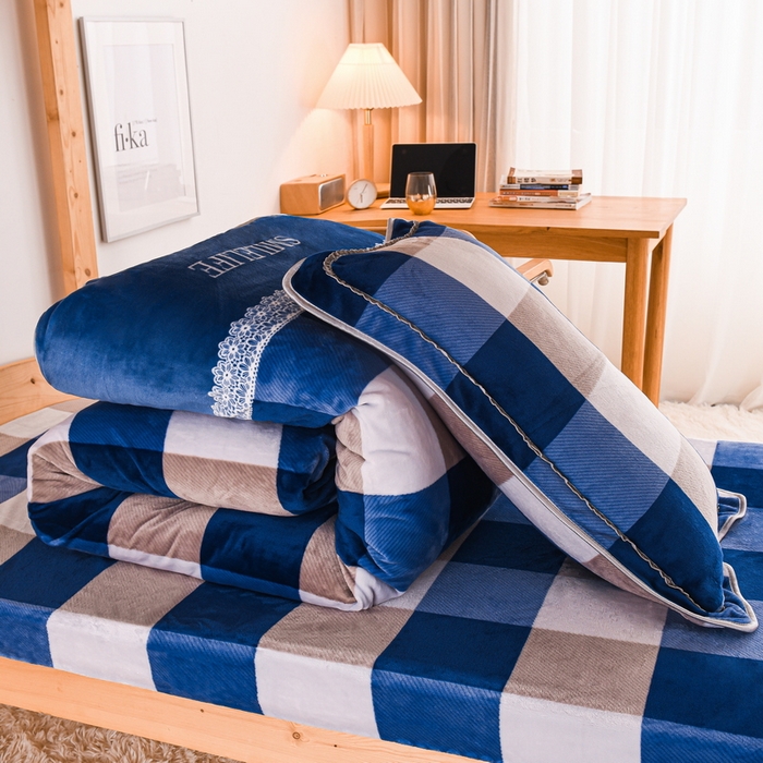 91家纺网 家纺一手货源 找家纺 （总）居尚2025直播爆款高克重印花牛奶绒法莱绒学生三件套 