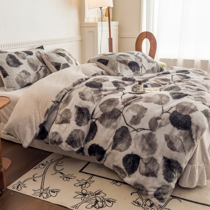 91家纺网 家纺一手货源 找家纺 橘子家 2025新款轻奢兔绒高克重四件套 森与-灰