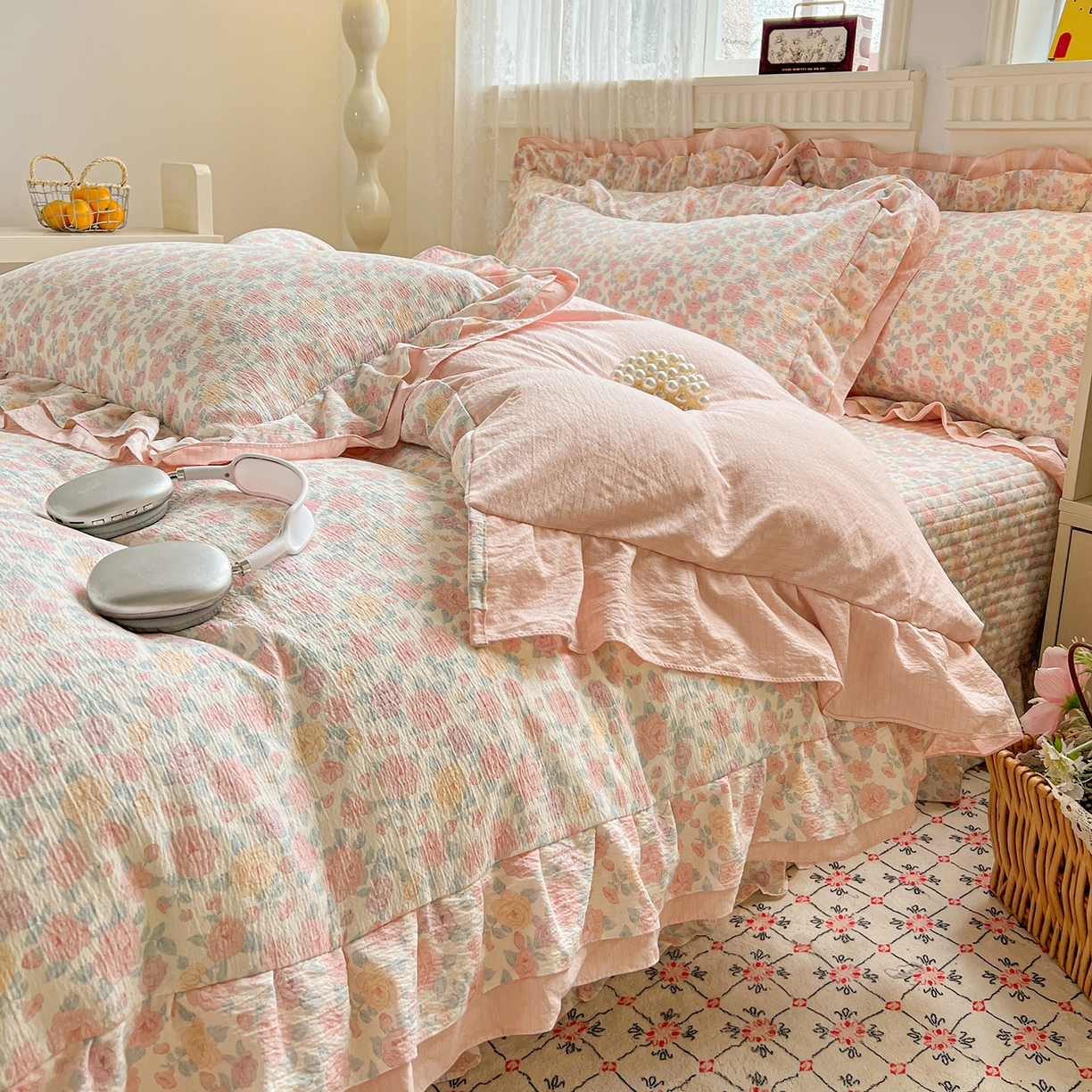 91家纺网 家纺一手货源 找家纺 富米莱（原臻工厂） 2025新款双层花边高克重亲肤棉云柔棉床盖床单四件套 芊芊花海