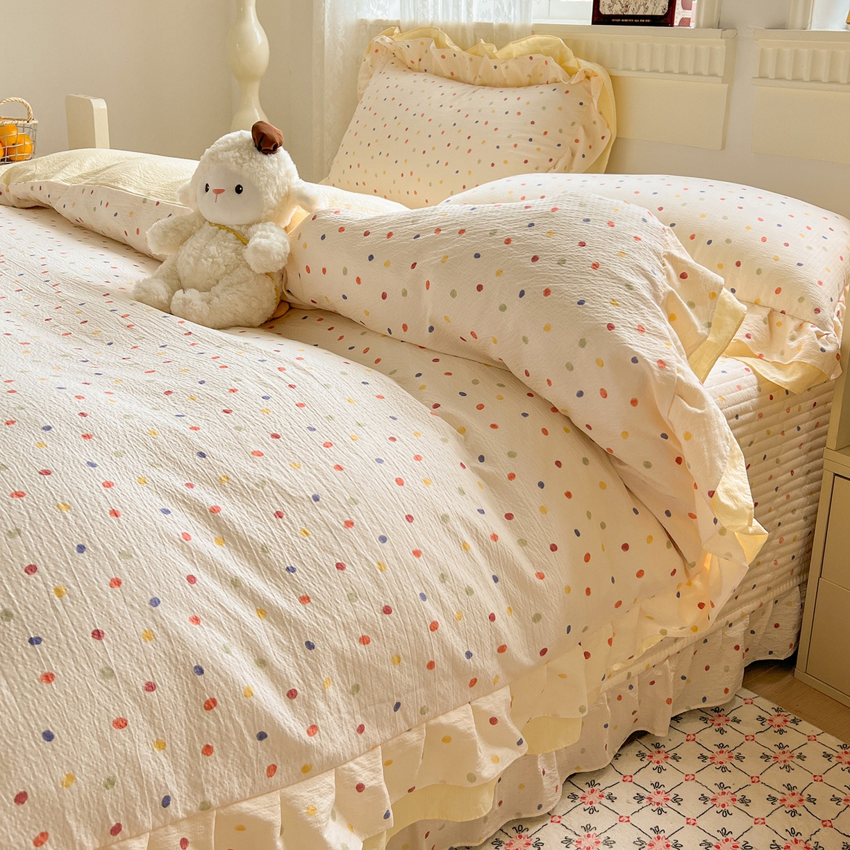 91家纺网 家纺一手货源 找家纺 富米莱（原臻工厂） 2025新款双层花边高克重亲肤棉云柔棉床盖床单四件套 彩波点