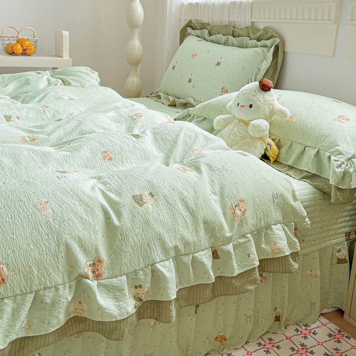 91家纺网 家纺一手货源 找家纺 富米莱（原臻工厂） 2025新款双层花边高克重亲肤棉云柔棉床盖床单四件套 绿色小象