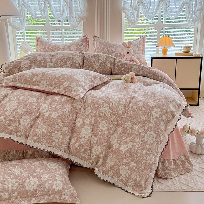 91家纺网 家纺一手货源 找家纺 （总）韩约家纺 2025新款1全棉镂空双色刺绣花边床单款加厚棉麻四件套