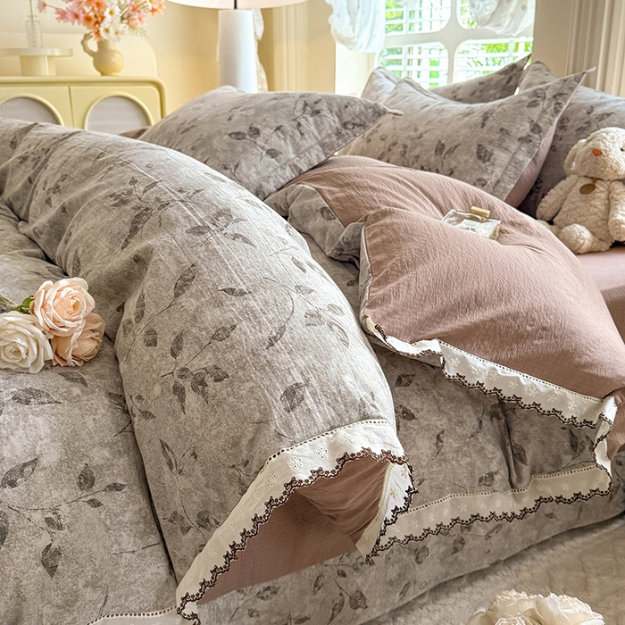 91家纺网 家纺一手货源 找家纺 （总）韩约家纺 2025新款1全棉镂空双色刺绣花边床单款加厚棉麻四件套