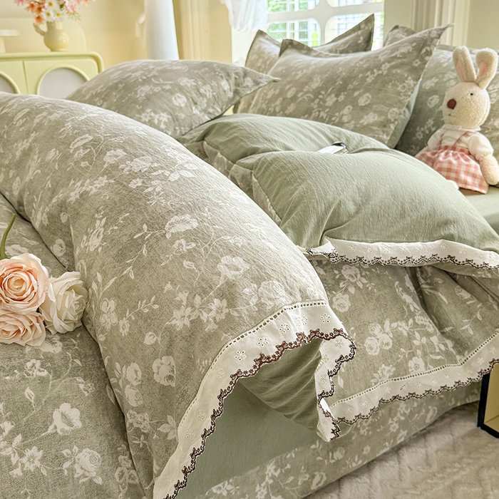 91家纺网 家纺一手货源 找家纺 （总）韩约家纺 2025新款1全棉镂空双色刺绣花边床单款加厚棉麻四件套