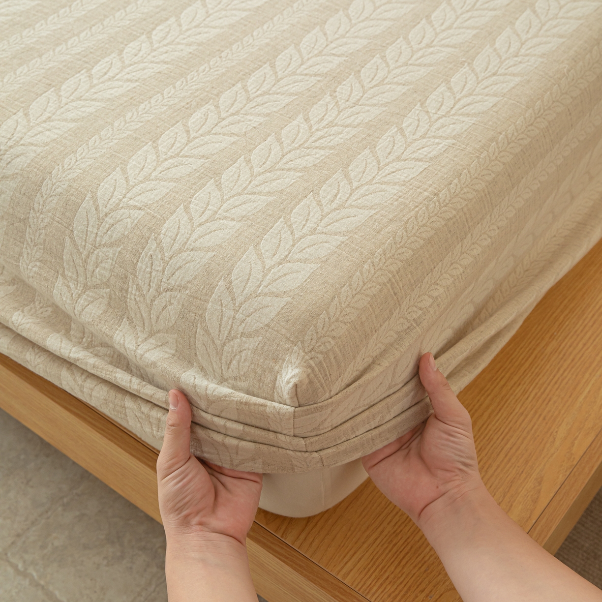 91家纺网 家纺一手货源 找家纺 眠博士 2025新款A类棉麻双层纱提花床笠 棉麻双层纱床笠-大麦