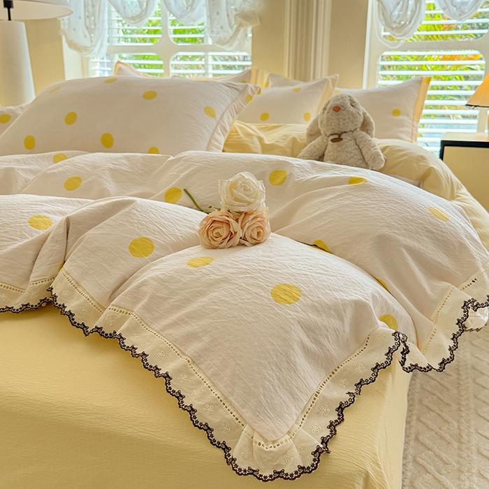 91家纺网 家纺一手货源 找家纺 韩约家纺 2025新款1全棉镂空双色刺绣花边床单款加厚棉麻四件套 波波黄