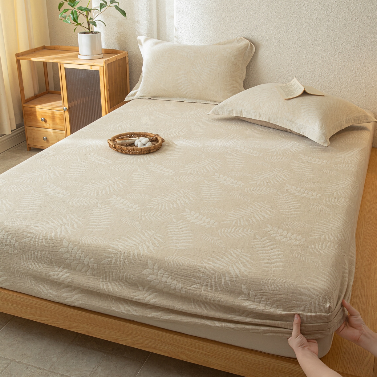 91家纺网 家纺一手货源 找家纺 眠博士 2025新款A类棉麻双层纱提花床笠 棉麻双层纱床笠-花梦如聆