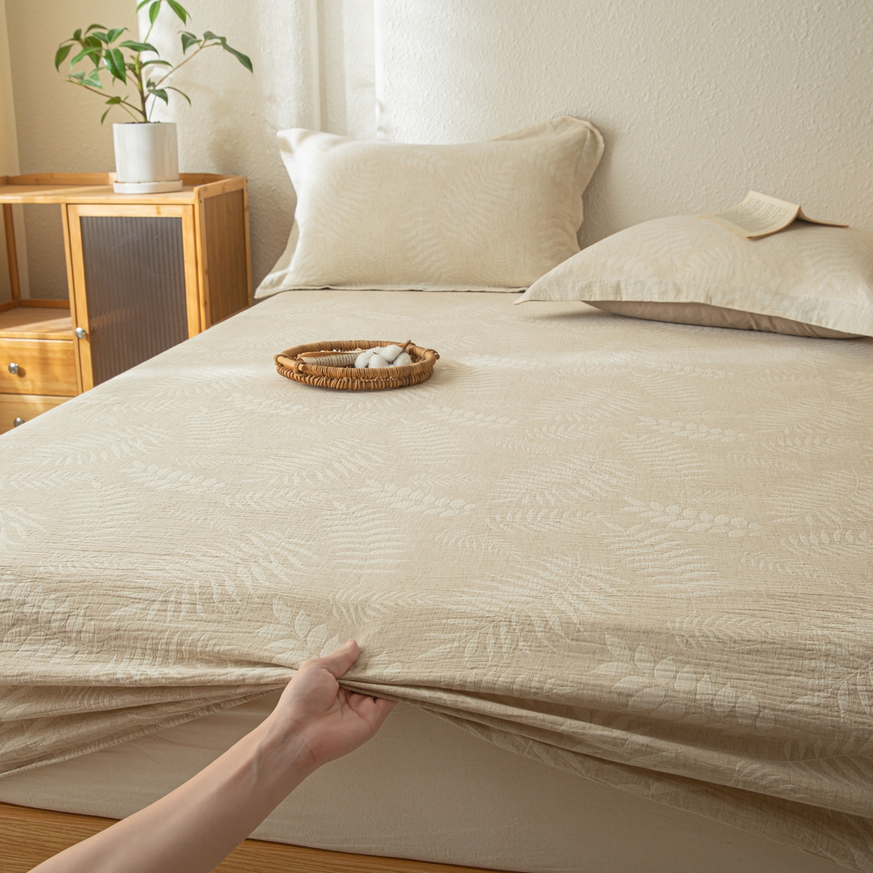 91家纺网 家纺一手货源 找家纺 眠博士 2025新款A类棉麻双层纱提花床笠 棉麻双层纱床笠-花梦如聆