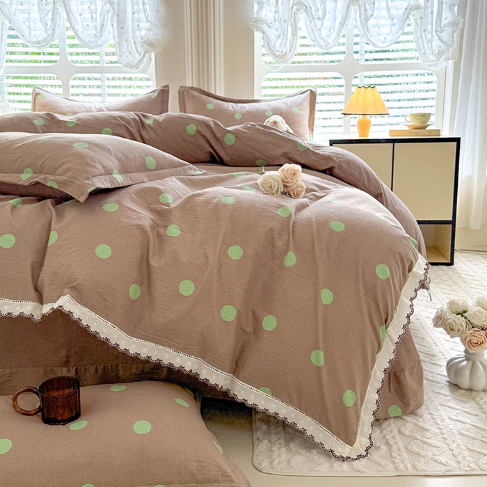 91家纺网 家纺一手货源 找家纺 韩约家纺 2025新款1全棉镂空双色刺绣花边床单款加厚棉麻四件套 波波绿