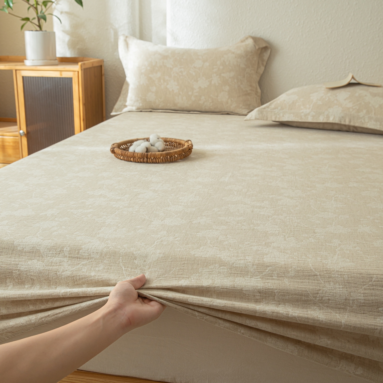 91家纺网 家纺一手货源 找家纺 眠博士 2025新款A类棉麻双层纱提花床笠 棉麻双层纱床笠-蓝聆花