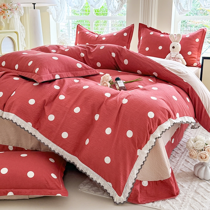 91家纺网 家纺一手货源 找家纺 韩约家纺 2025新款1全棉镂空双色刺绣花边床单款加厚棉麻四件套 波波玫红