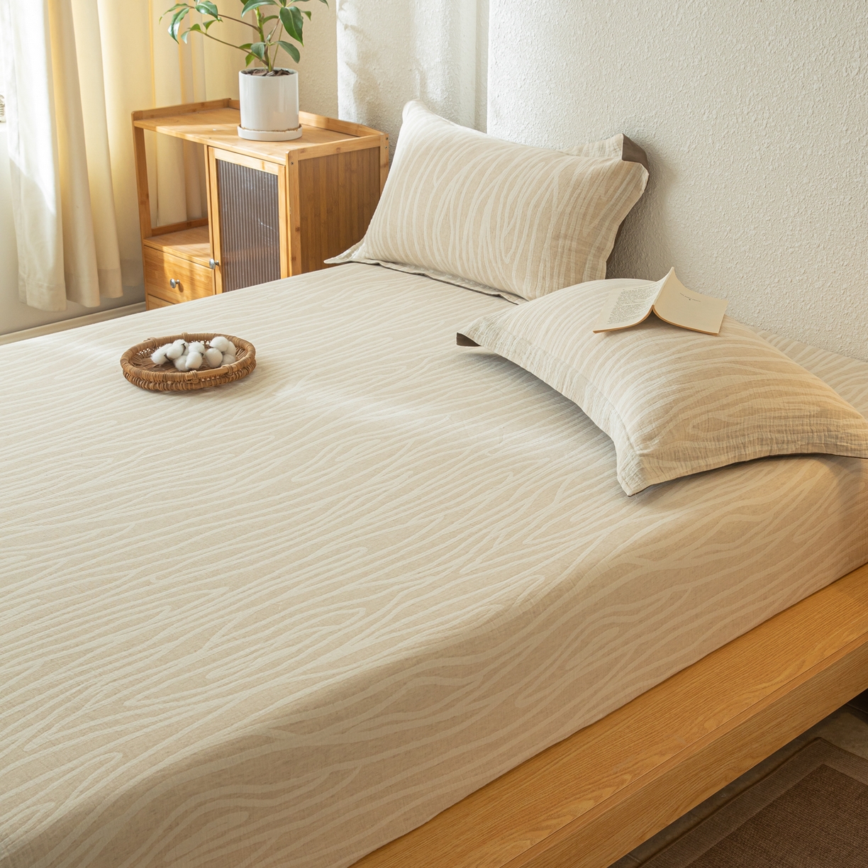 91家纺网 家纺一手货源 找家纺 眠博士 2025新款A类棉麻双层纱提花床笠 棉麻双层纱床笠-树纹