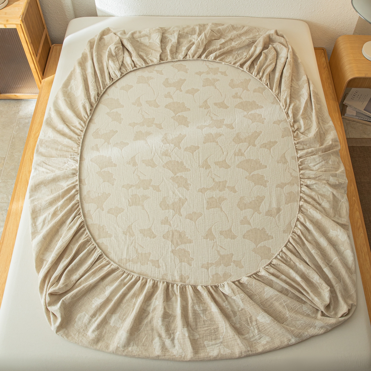 91家纺网 家纺一手货源 找家纺 眠博士 2025新款A类棉麻双层纱提花床笠 棉麻双层纱床笠-银杏叶