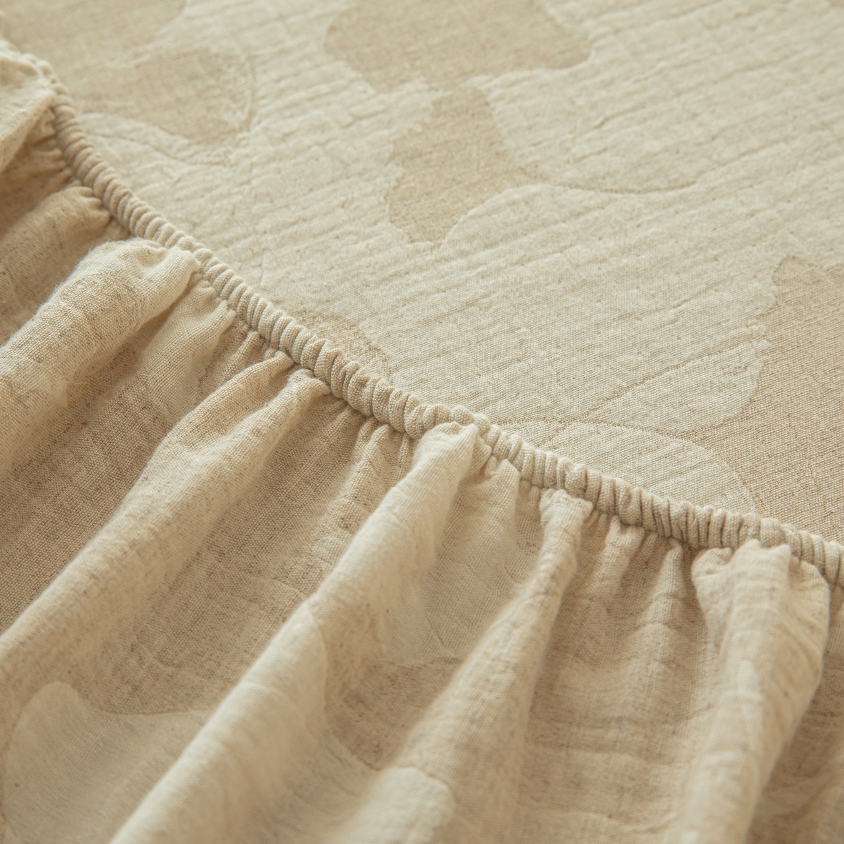 91家纺网 家纺一手货源 找家纺 眠博士 2025新款A类棉麻双层纱提花床笠 棉麻双层纱床笠-银杏叶