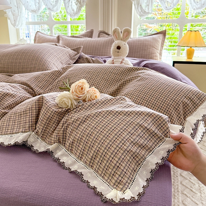 91家纺网 家纺一手货源 找家纺 韩约家纺 2025新款1全棉镂空双色刺绣花边床单款加厚棉麻四件套 简熙