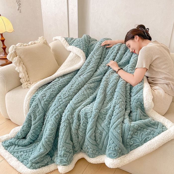 91家纺网 家纺一手货源 找家纺 世纪绒品 2025新款5D雕花毛毯 天空蓝