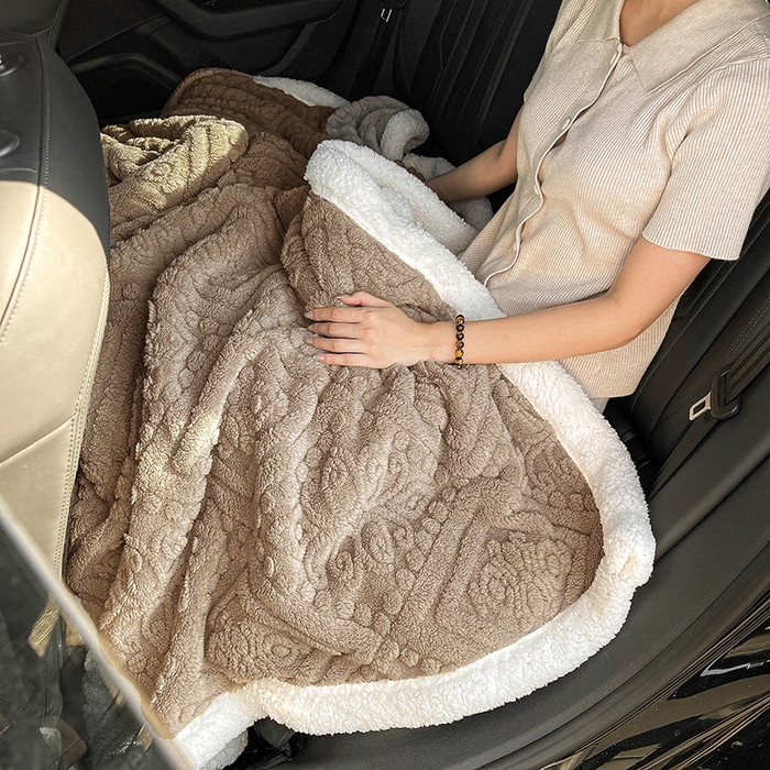 91家纺网 家纺一手货源 找家纺 世纪绒品 2025新款5D雕花毛毯 星空灰